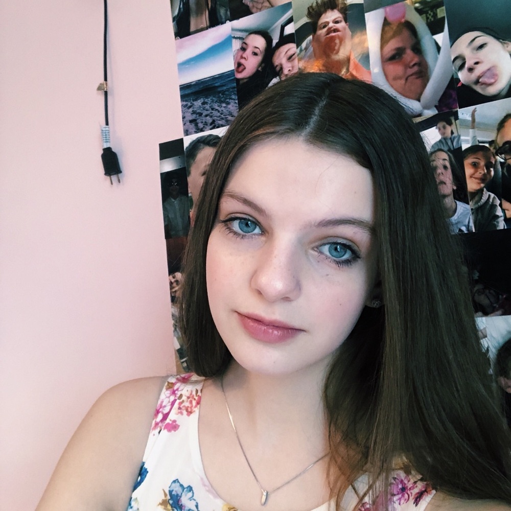 Meet your Posher, Isabella